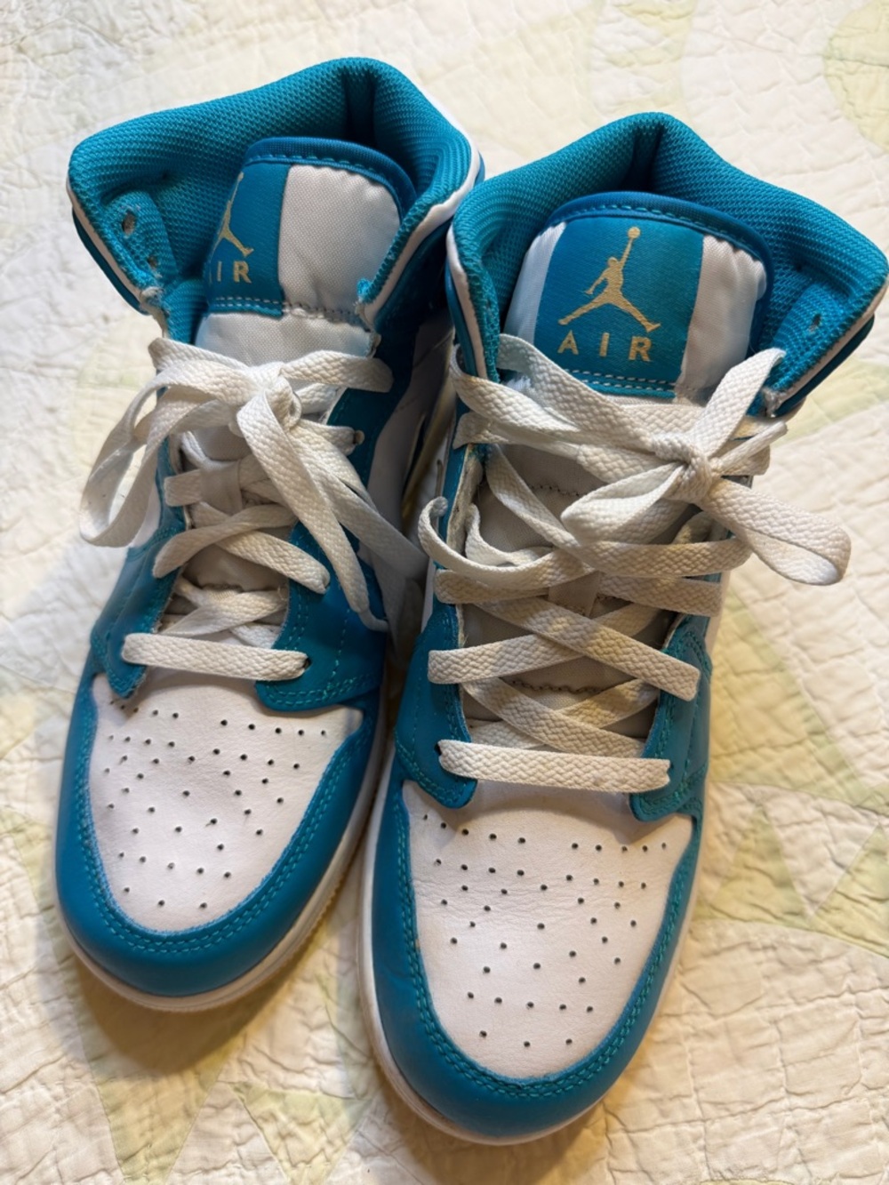 Nike Jordan 1 Mid Aquatone Sneakers: Size 7Y